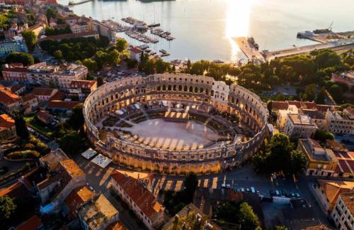 SUNSET VALA new beachfront apartment Pjescana Uvala - Medulin - Pula - Photo 43