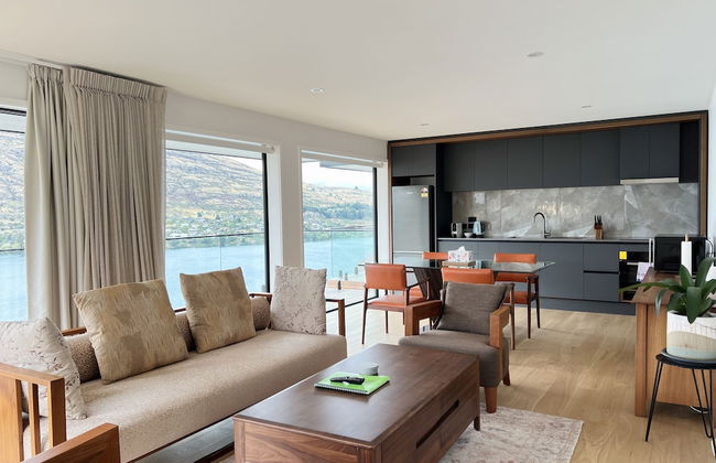 Stunning Lakeview QT Holiday House - Foto 11