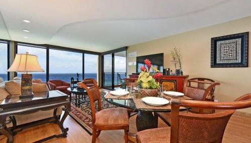 Mahana 1008 · MA 1008 Luxury BeachFront Condo - Foto 3
