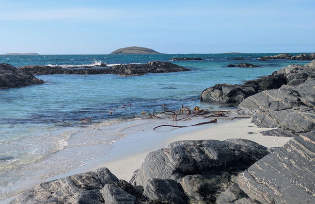 Pod Beag Beside the Sea, Isle of Eriskay - Photo 1