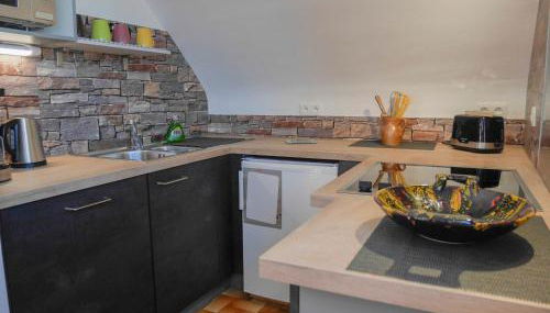 Appartement rénové au Palais, proche commerces et plage - FR-1-418-175 - Photo 2