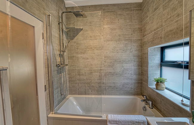 Host Stay Barton Road House - Foto 19