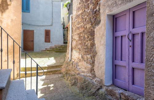 Esclusiva Dimora Storica nel cuore del Borgo Medievale---- Exclusive Historical House inside the Medieval Village - Foto 34