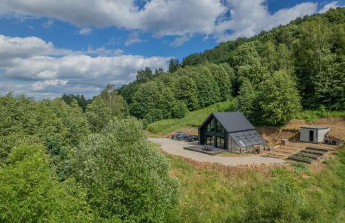 Czarny domek w górach - Foto 23