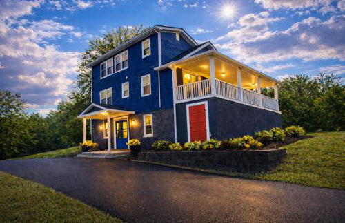 Private 5BR Estate by Stadium 16 Guests DC Line - Foto 1