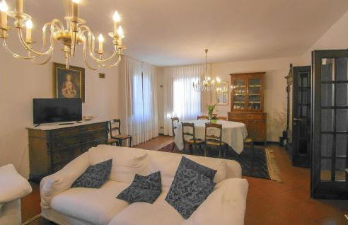 Stunning Home In Castelvecchio Di Comp - Foto 15