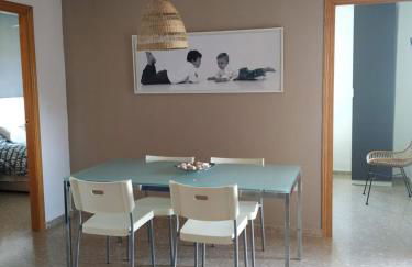 Apartamento Con Preciosas Vistas Al Mar,WIFI y piscina de temporada - Photo 6