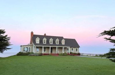 Oceantfront Estate with Luxury Kitchen & Game Room - Photo 43