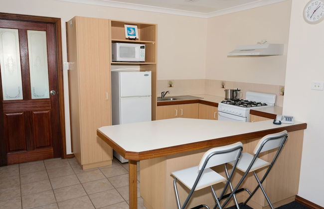 Dolphin Lodge - Photo 64