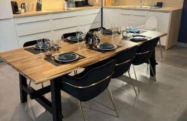 Luxueux 5 pc, Jacuzzi, rooftop, terrasse, clim - Photo 13