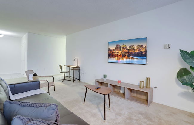 Prime Crystal City Apartments - Photo 68