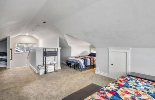 Historic remodeled home in Laurelhurst Portland - Photo 26