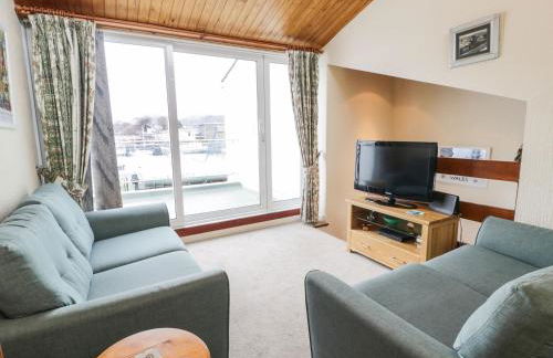 1 South Snowdon Wharf - Photo 4