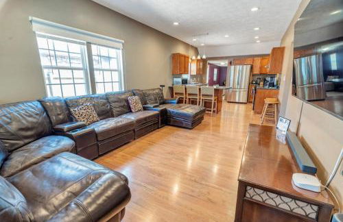 SMART Home close to downtown, MSU, and more - Foto 7