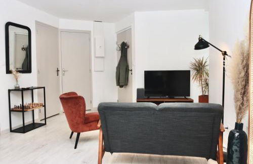 La Source - Spacieux T2 au coeur du village, à 5min des plages - Foto 13