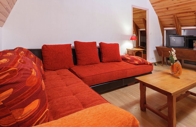 Holiday Home in Auvergne With Roofed Garden and Terrace - Foto 22