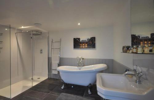 2 Bed in Bath oc-47045 - Photo 17