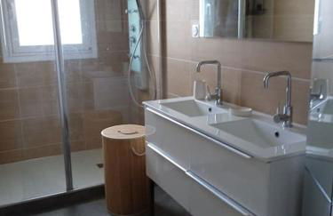 Charmante maison de ville climatisée avec Wifi - Foto 3