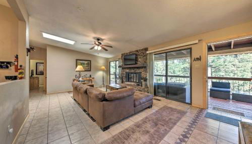 All-Season Alto Getaway with Fire Pit and Deck! - Foto 5