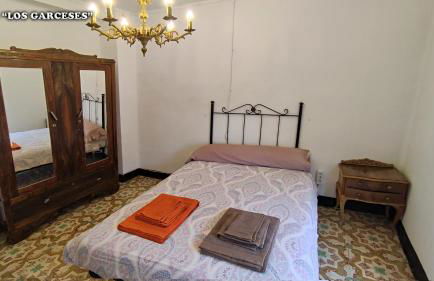 Casa rural L´Amparo -3 espigas- Categoría superior-15 personas - Photo 6