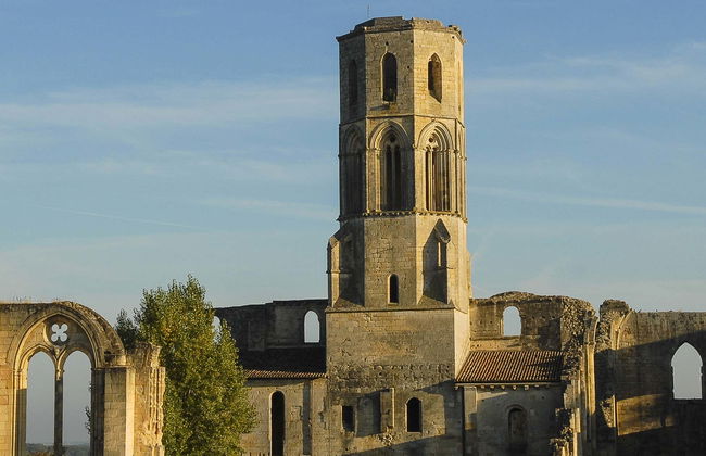 Entrada a la abadía de La Sauve-Majeure - Foto 1