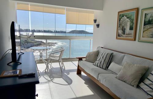 Apartamento vista do mar, pé na areia e águas tranquilas, no cento de Guarapari - Foto 15