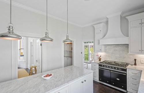 Minimalistic 1885 Queen Anne Cottage 2B-2B Upper Level Flat in Alameda - Foto 32