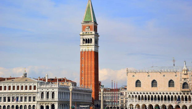 Poderemos navegar junto à praça de São Marcos