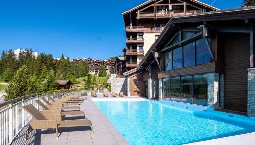 Résidence Pierre & Vacances Premium Les Terrasses d'Eos - Foto 3, sunbed