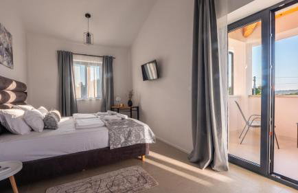 Family villa Alves with pool and grill in Porec - Foto 9