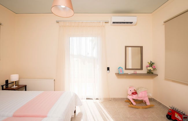 Steps to the Beach Spacious Home-Parking - Foto 2