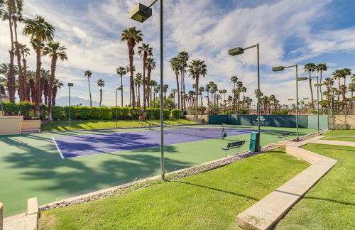 Lake, Mountain and Golf Views Palm Valley Retreat - Foto 30