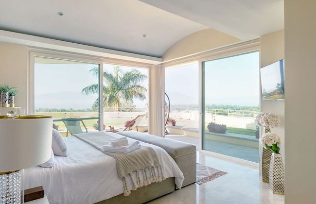 Enjoy Your Stay at a Luxury 3 Bedroom Condo With Stunning Lake Views - Foto 17