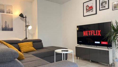 Grand T2 Centre Ville avec Parking Gratuit - Foto 2