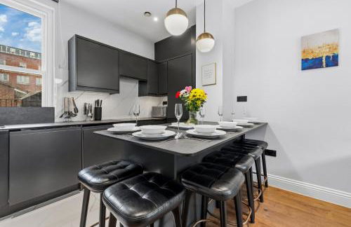 Two Modern Central London Apartments with AC Near Big Ben & Buckingham Palace - Photo 48