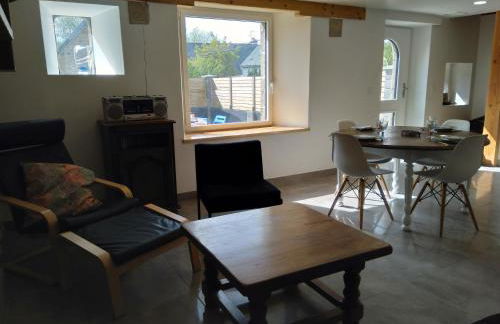 Les charmantes pierres percées - Foto 11