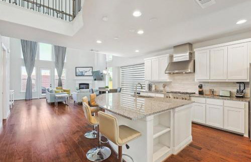 Brand New Luxury 6BD 5BA Grand Vacation Home - Foto 13