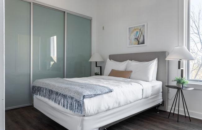 Mint House Nashville — The Gulch — 11th Ave S - Photo 3