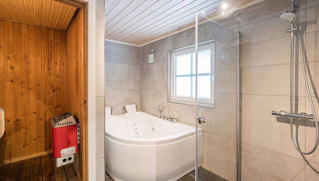 4 Person Holiday Home in Blavand - Foto 3, Sauna