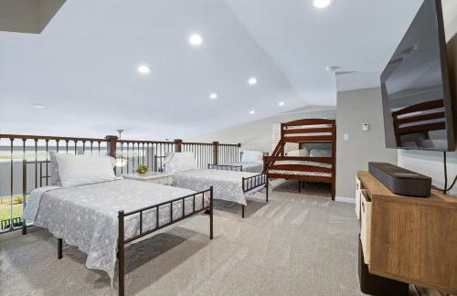 Black Hills Barndo-Hot Tub & Massage Chair - Foto 17