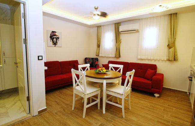 Cesme Kale Tas Apart - Foto 5