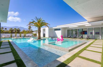 Rancho Mirage Oasis w Pool Hot Tub Bocce Putting Green Firepit - Foto 38