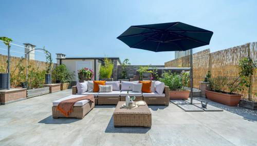 [Via Indipendenza] – Attico di lusso con Piscina - Photo 5