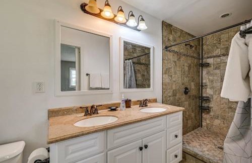 Golf Course Views and Games Galore - Vine Grove Gem! - Foto 18