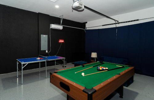 Designer Villa with Heated Pool, BBQ, Firepit, Ideal for Families & Groups - Photo 69