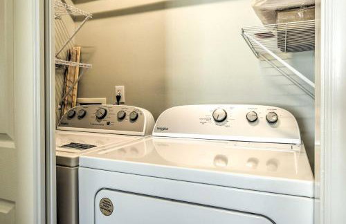 Welcoming Abode with Yard about 1 Mi to Dtwn Apex! - Foto 22