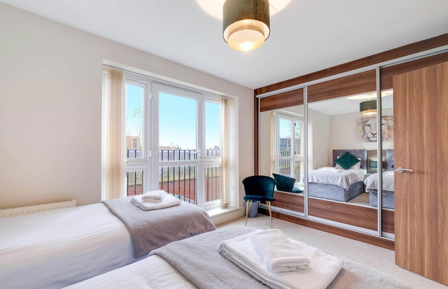 Town Center 4 Bedroom 4 bathroom House - Foto 23