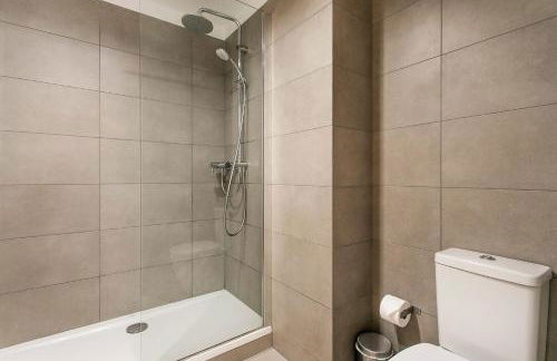 Glasir Homes Barcelona - Photo 46