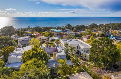 Beach Resort Home with Ocean Views Jacuzzi & Sauna! - Foto 1