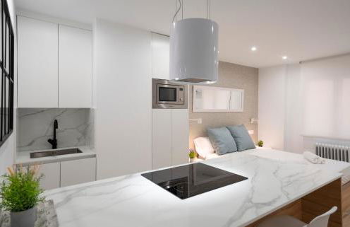 Estudio Deluxe en Jardines del Triunfo - Granada - Foto 2